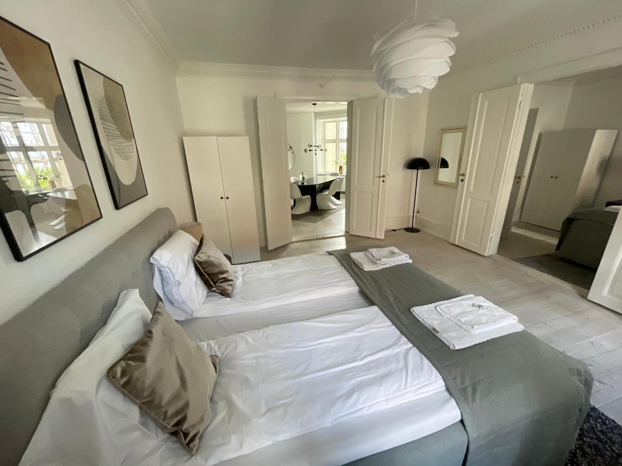 Nyhavn Apartments - Luxurious 3-4 Bedroom Apartments Copenhague Habitación foto